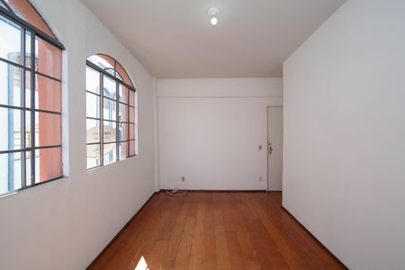 Apartamento à venda com 76m², 2 quartos e 1 vagaSALA