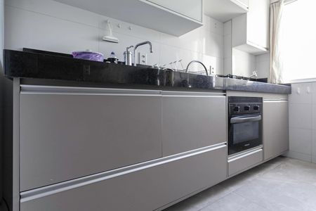 Apartamento à venda com 71m², 3 quartos e 2 vagasCozinha e Área de Serviço
