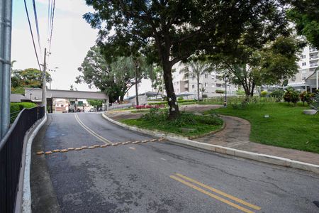 Apartamento à venda com 71m², 3 quartos e 2 vagasEntrada