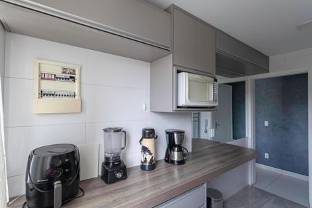 Apartamento à venda com 71m², 3 quartos e 2 vagasCozinha e Área de Serviço