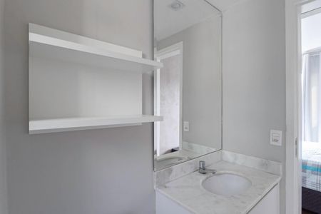 Apartamento à venda com 71m², 3 quartos e 2 vagasBanheiro da suíte 