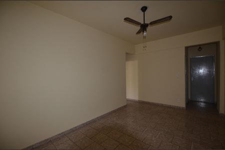 Sala de apartamento para alugar com 2 quartos, 80m² em Realengo, Rio de Janeiro