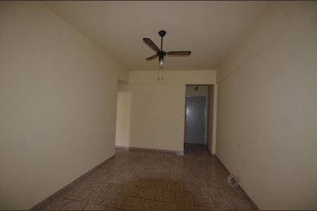 Apartamento para alugar com 80m², 2 quartos e 1 vagaSala