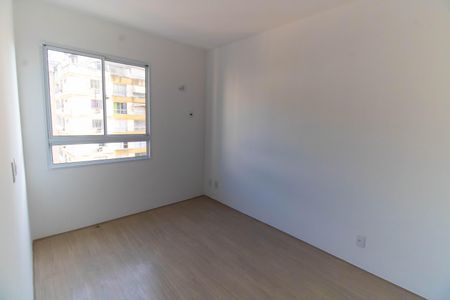 Quarto 1 de apartamento para alugar com 2 quartos, 56m² em Santa Rosa, Niterói