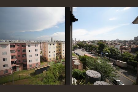Apartamento à venda com 49m², 2 quartos e 1 vagaCozinha e Área de Serviço