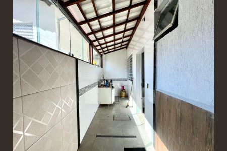Apartamento para alugar com 144m², 4 quartos e 2 vagasCorredor