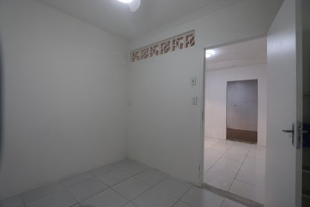 Quarto 1 de casa para alugar com 2 quartos, 70m² em Vila Ema, São Paulo