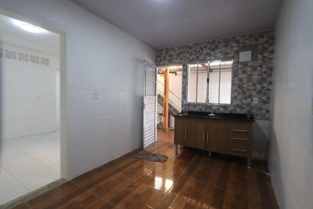 Casa para alugar com 70m², 2 quartos e sem vagaCozinha