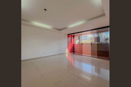 Apartamento à venda com 96m², 3 quartos e 2 vagasFoto 02