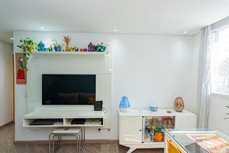 Sala de apartamento para alugar com 2 quartos, 43m² em Jardim Iris, São Paulo