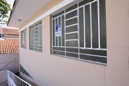 Casa para alugar com 140m², 4 quartos e sem vagaFachada com Plaquinha