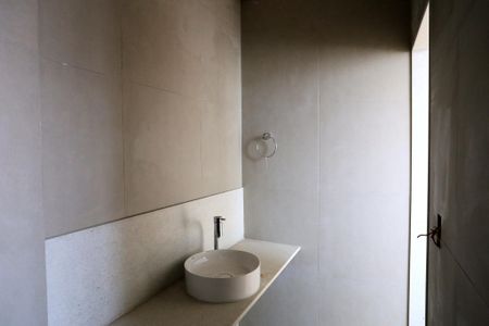 Casa para alugar com 140m², 4 quartos e sem vagaBanheiro da Suíte