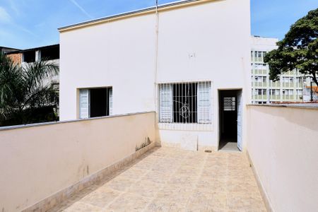 Casa para alugar com 140m², 4 quartos e sem vagaÁrea de Serviço