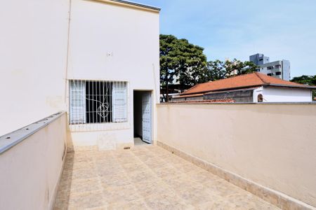 Casa para alugar com 140m², 4 quartos e sem vagaÁrea de Serviço