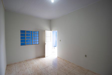 Casa para alugar com 2 quartos, 120m² em Conjunto 10, Brasília