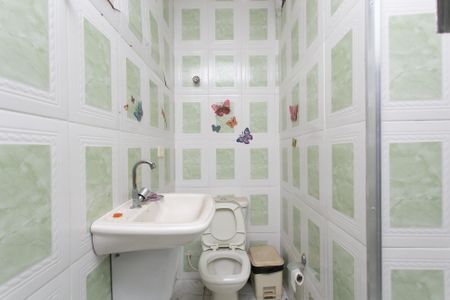 Casa à venda com 271m², 7 quartos e 2 vagasBanheiro 2