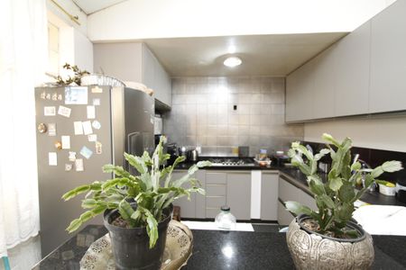 Casa à venda com 400m², 3 quartos e 2 vagasCozinha