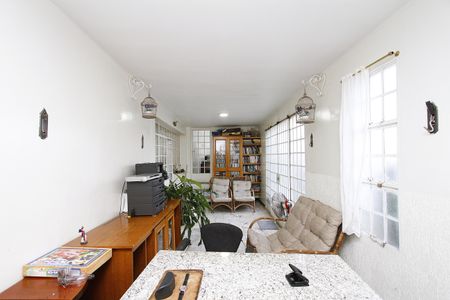 Casa à venda com 400m², 3 quartos e 2 vagasEscritório