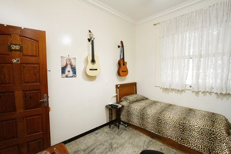 Casa à venda com 400m², 3 quartos e 2 vagasQuarto 1