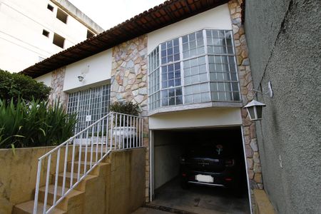 Casa à venda com 400m², 3 quartos e 2 vagasGaragem