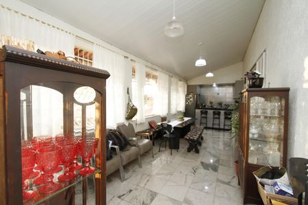 Casa à venda com 400m², 3 quartos e 2 vagasCozinha