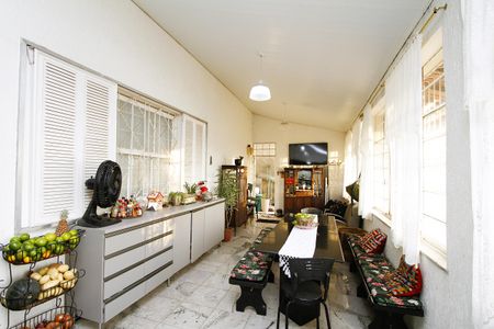 Casa à venda com 400m², 3 quartos e 2 vagasCozinha