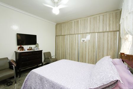 Casa à venda com 400m², 3 quartos e 2 vagasQuarto 3 - Suíte