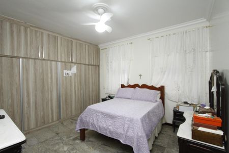 Casa à venda com 400m², 3 quartos e 2 vagasQuarto 3 - Suíte