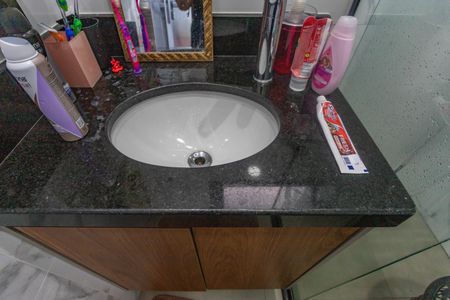 Casa para alugar com 162m², 3 quartos e 2 vagasBanheiro da suíte 