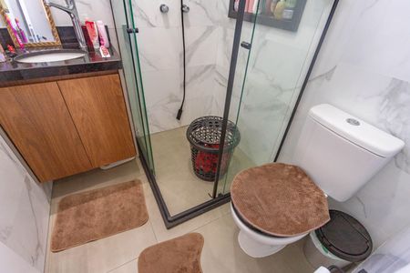 Casa para alugar com 162m², 3 quartos e 2 vagasBanheiro da suíte 