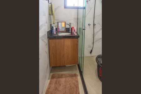 Casa para alugar com 162m², 3 quartos e 2 vagasBanheiro da suíte 