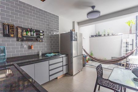 Casa para alugar com 162m², 3 quartos e 2 vagasÁrea de lazer 