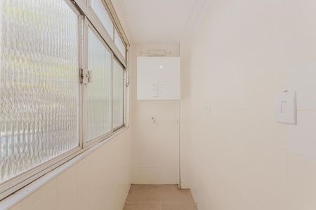 Apartamento à venda com 63m², 3 quartos e 1 vagaÁrea de Serviço