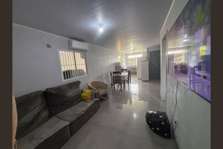 Sala de casa à venda com 2 quartos, 138m² em Feitoria, São Leopoldo