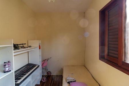 Casa à venda com 200m², 3 quartos e 2 vagasQuarto 2