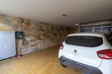 Casa à venda com 200m², 3 quartos e 2 vagasGaragem
