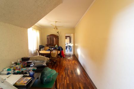 Sala de casa à venda com 3 quartos, 200m² em Chácara Santo Antônio (zona Sul), São Paulo