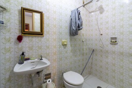 Casa à venda com 200m², 3 quartos e 2 vagasBanheiro de Serviço