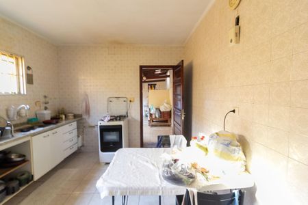 Casa à venda com 200m², 3 quartos e 2 vagasCozinha
