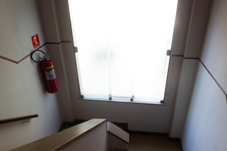 Apartamento para alugar com 109m², 3 quartos e sem vagaEscada