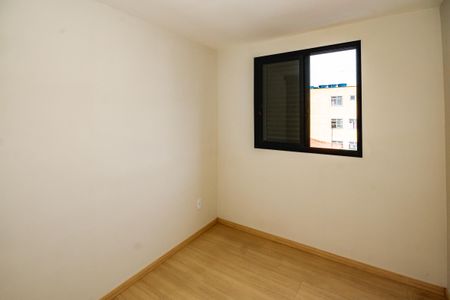 Apartamento para alugar com 3 quartos, 60m² em Itapoã, Belo Horizonte
