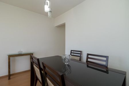 Apartamento à venda com 48m², 2 quartos e 1 vagaSala