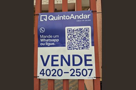 Casa à venda com 245m², 3 quartos e 4 vagasplaquinha