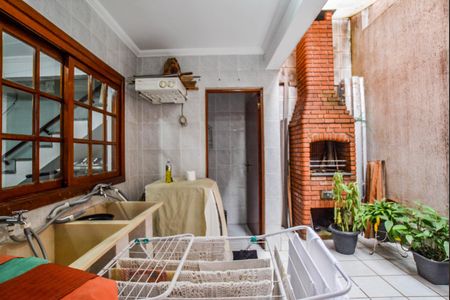 Casa à venda com 245m², 3 quartos e 4 vagasÁrea gourmet