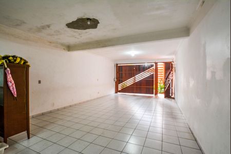 Casa à venda com 245m², 3 quartos e 4 vagasGaragem