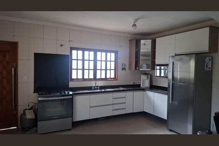 Casa para alugar com 1000m², 2 quartos e 10 vagasCozinha