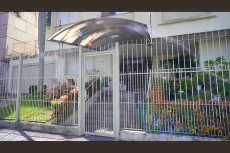 Apartamento para alugar com 60m², 2 quartos e sem vagaFachada e portaria