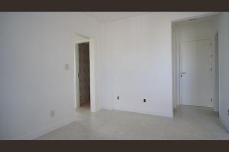 Sala  de apartamento para alugar com 2 quartos, 60m² em Cristal, Porto Alegre