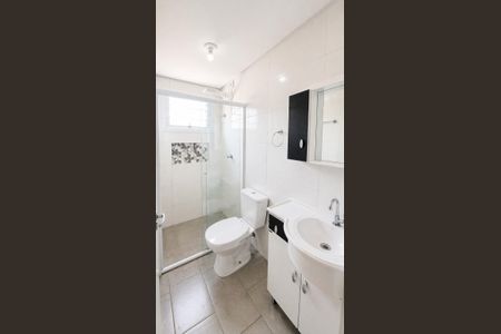 Banheiro de apartamento para alugar com 2 quartos, 50m² em Niterói, Canoas