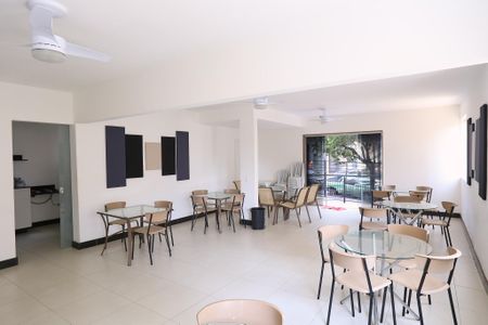 Apartamento para alugar com 90m², 2 quartos e 1 vagaÁrea comum - Salão de festas